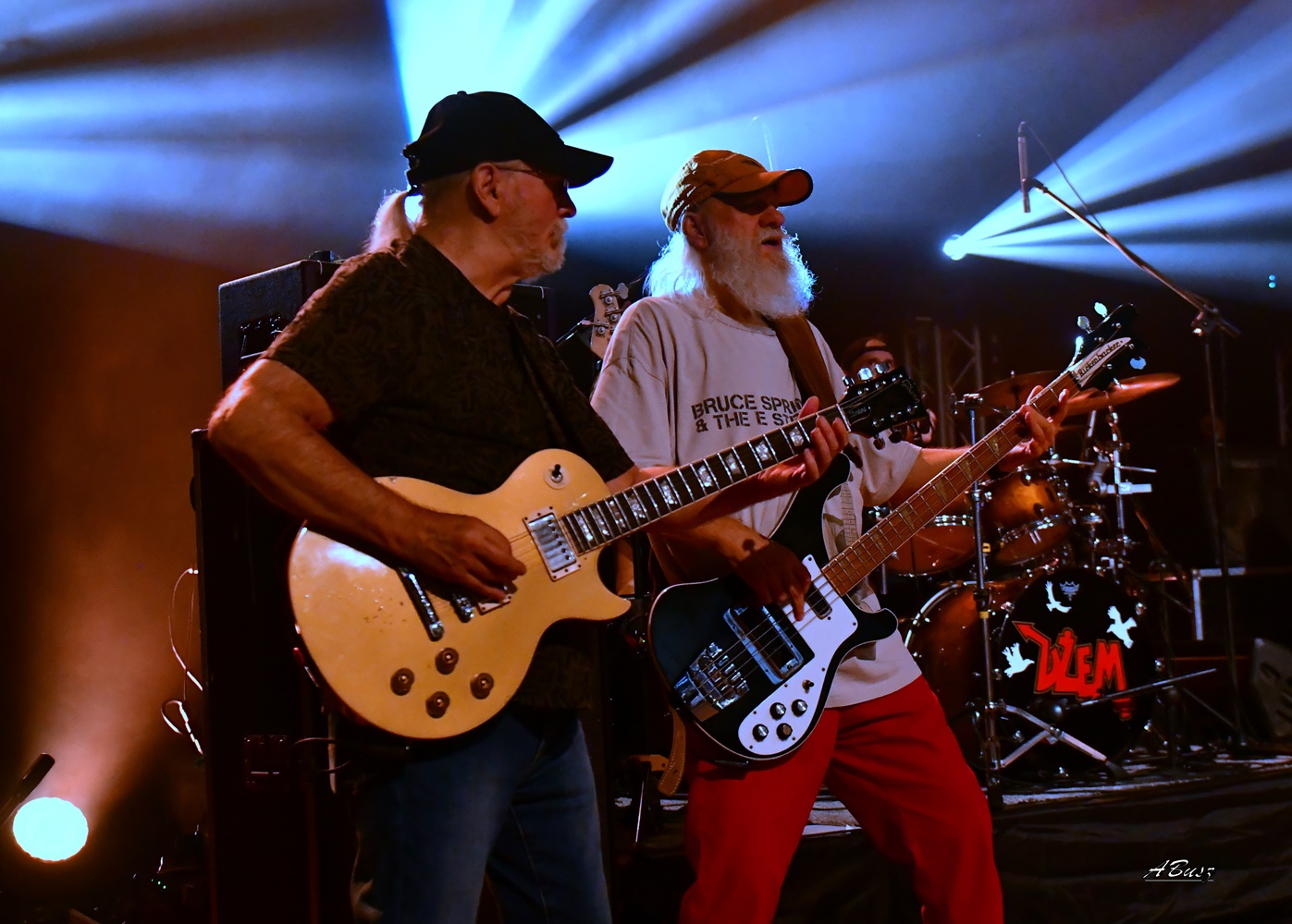 Legendarny zespół Dżem był gwiazdą pierwszej edycji nowego muzycznego projektu „Rock TDK”. Znakomity koncert dali też tarnobrzeżanie, grupa Rather Blues.